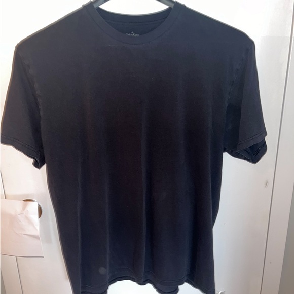 Men’s Calvin Klein black Tee shirt . Size large. 100% cotton. - Picture 3 of 9